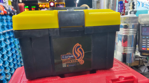 به همراه یک عدد قفکن یدک